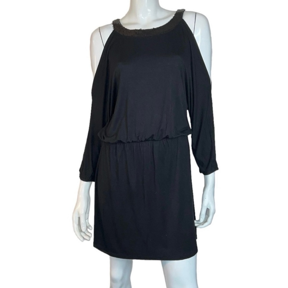 Guess‎ Sequins Off Shoulder Elbow Length Sleeves Black Midi Dress